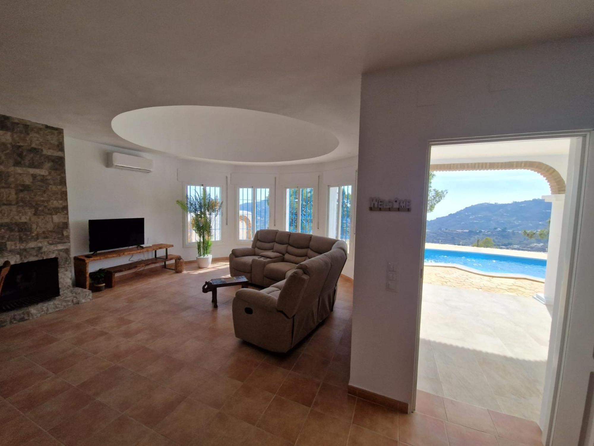Villa Tower House *